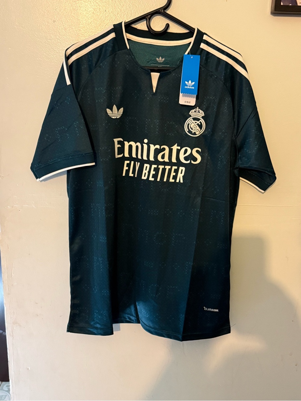 Real madrid jersey